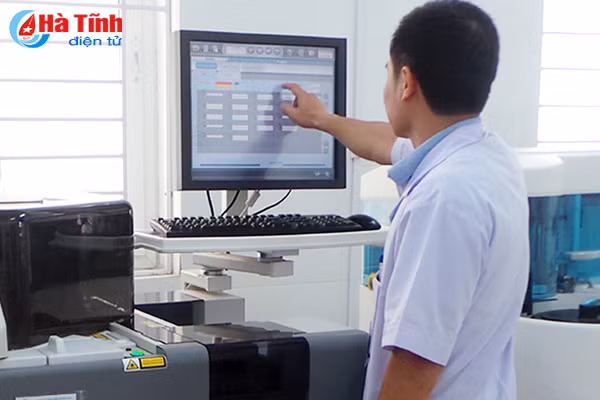 bvdk thanh pho ha tinh trien khai dich vu lay mau xet nghiem tai nha