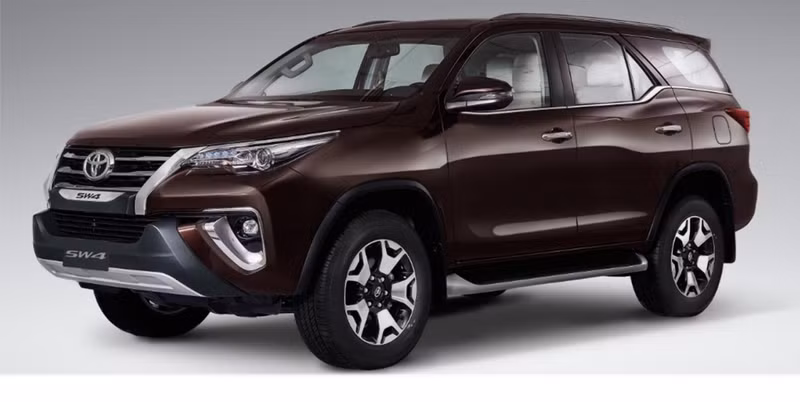 hang xe nhat trinh lang ban dac biet toyota fortuner diamond gia 1 3 ty dong