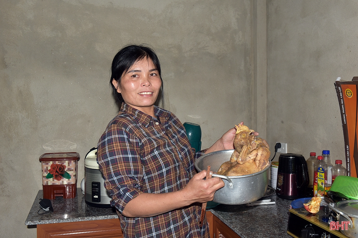 Tết đặc biệt của người dân làng chài thôn Tiền Phong