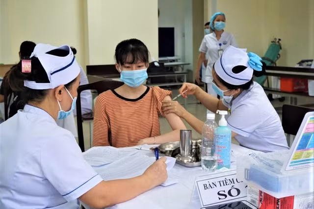 Chính phủ ban hành Chương trình Phòng, chống dịch COVID-19
