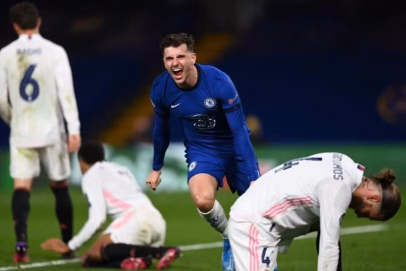 Real Madrid gặp Chelsea ở tứ kết Champions League