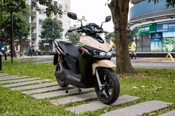 Tay ga mượt, giảm xóc êm: Những điểm người dùng đánh giá cao trên xe máy điện VinFast