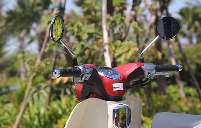 Cận cảnh Honda Super Cub C125 - Sự trở lại của một huyền thoại