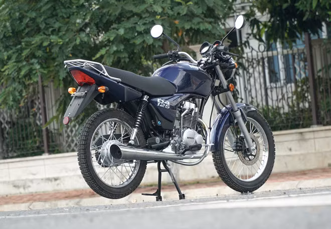 Huyền thoại M1nsk tái xuất VN, giá xe mới từ 52 triệu đồng
