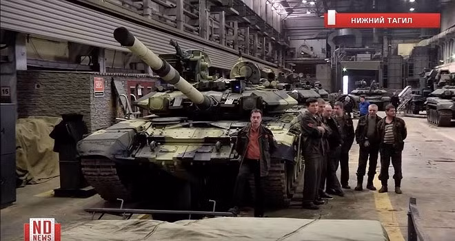 Vì sao xe tăng T-90S Việt Nam có “Đôi mắt đỏ”, còn Iraq, Ấn Độ lại không?