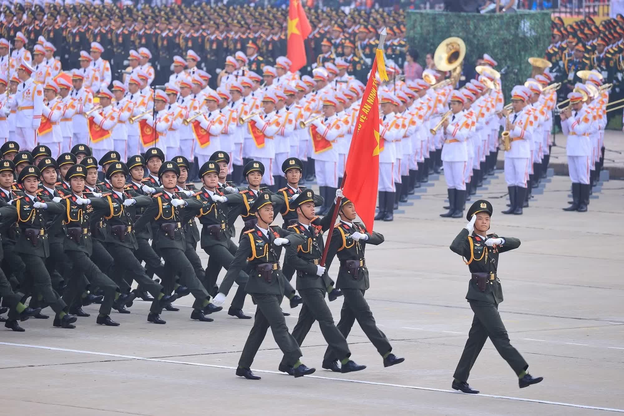 Khối sỹ quan An ninh nhân dân tại lễ diễu binh Kỷ niệm 80 năm Quốc khánh.