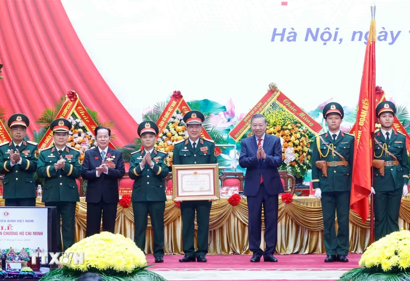 ttxvn-1706-tong-bi-thu-chu-tich-nuoc-dai-hoi-hoi-cuu-chien-binh-12jpg.png