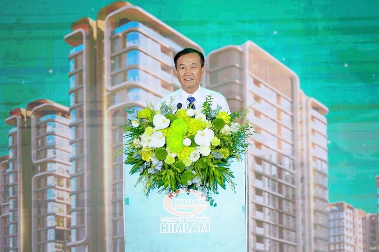 Ông Dương Công Minh, cổ đông chủ chốt của Công ty Him Lam, Chủ tịch Hội đồng Quản trị ngân hàng Sacombank phát biểu - Ảnh: VGP/Nhật Bắc