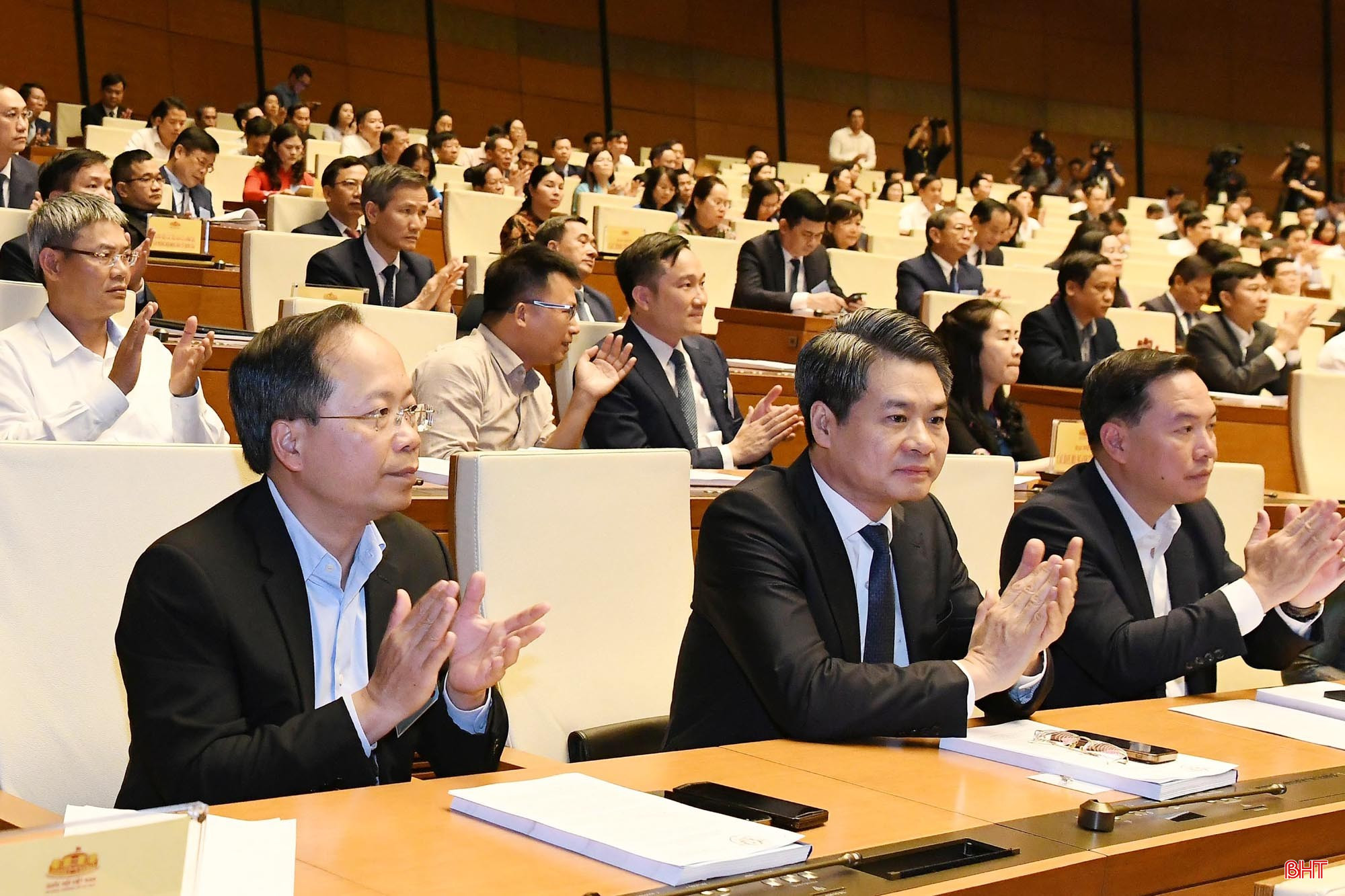 bqbht_br_cac-dai-bieu-du-hoi-nghidsc-5139.jpg