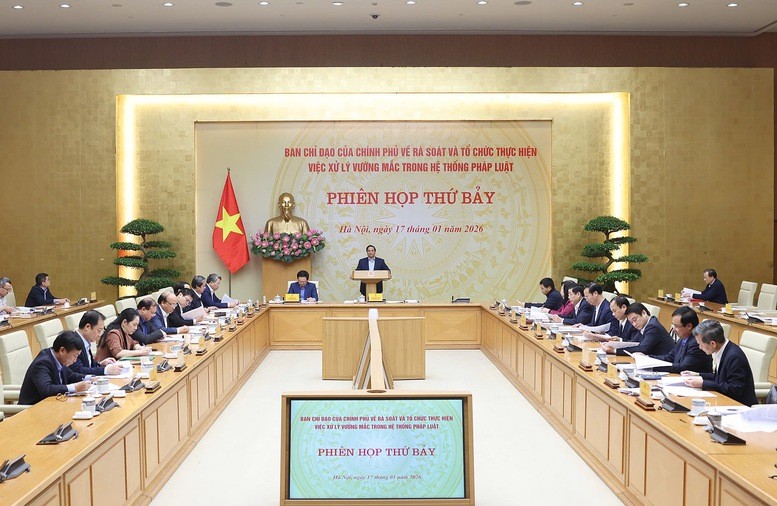 Thủ tướng Chính phủ nhấn mạnh, phải tiếp tục xác định "thể chế là đột phá của đột phá" để có cách ứng xử phù hợp cả trong lãnh đạo, chỉ đạo - Ảnh: VGP/Nhật Bắc