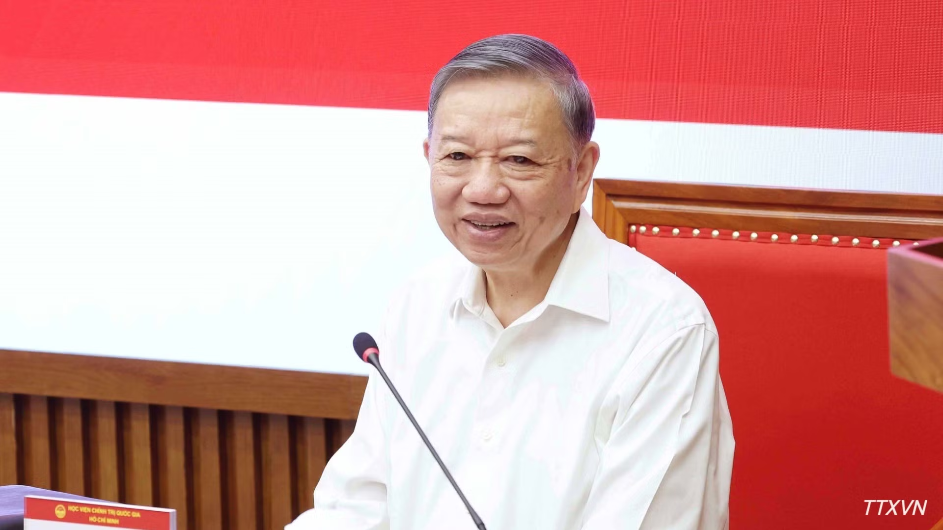 vna-potal-tong-bi-thu-chu-tich-nuoc-truyen-dat-chuyen-de-ve-lanh-dao-chien-luoc-trong-ky-nguyen-moi-cho-cac-uy-vien-trung-uong-dang-9278jpg.png
