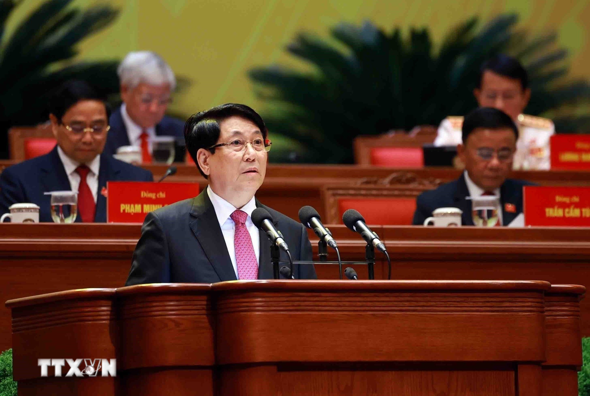 ttxvn-khai-mac-trong-the-dai-hoi-3.jpg