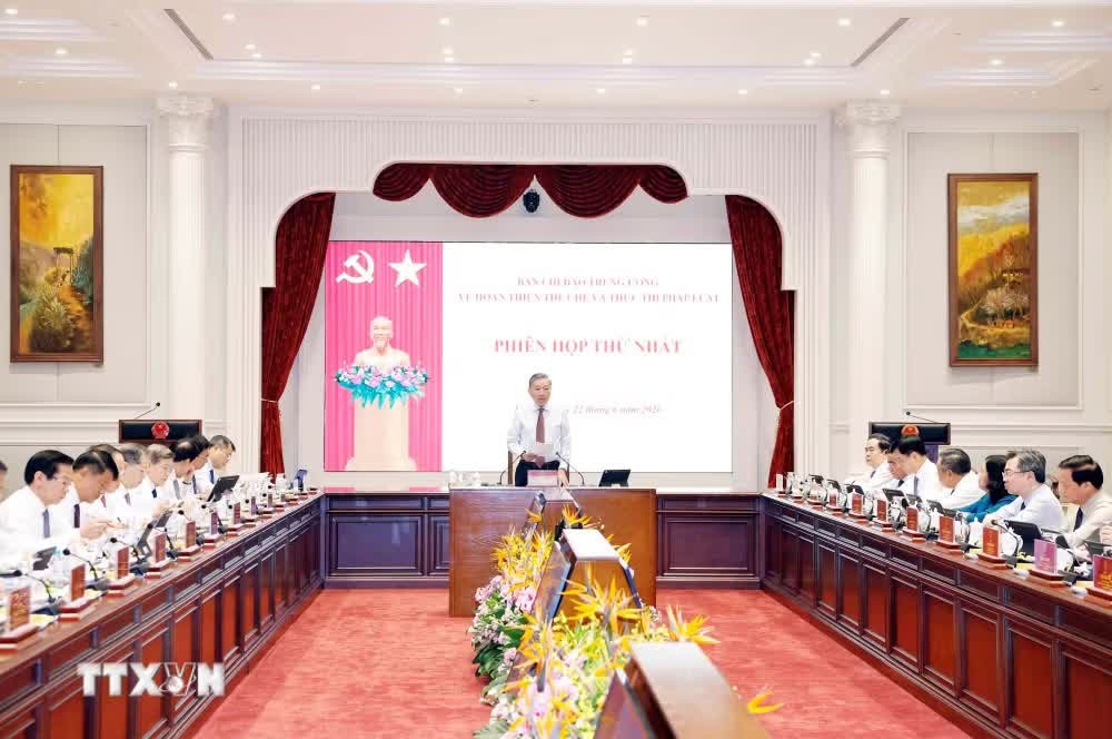 Tổng Bí thư, Chủ tịch nước Tô Lâm chủ trì Phiên họp thứ nhất của Ban Chỉ đạo Trung ương về hoàn thiện thể chế và thực thi pháp luật. (Ảnh: Thống Nhất/TTXVN)