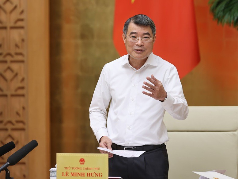 Thủ tướng Chính phủ Lê Minh Hưng nhấn mạnh yêu cầu tiếp tục đổi mới hơn nữa trong công tác chuẩn bị báo cáo, lãnh đạo, chỉ đạo, điều hành chung cũng như các phiên họp thường kỳ của Chính phủ - Ảnh: VGP/Nhật Bắc