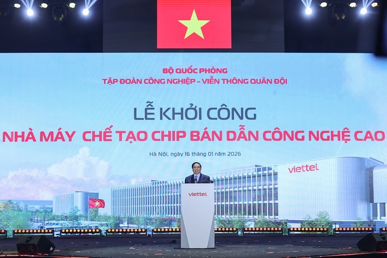 Thủ tướng cho biết, sau nhiều năm nỗ lực triển khai, ngành công nghiệp chip bán dẫn Việt Nam đã đạt được những kết quả quan trọng - Ảnh: VGP/Nhật Bắc