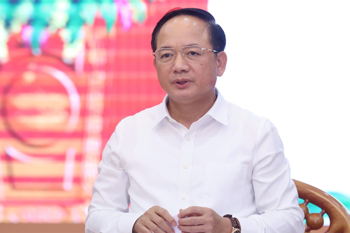 trinh-van-quyet.jpg