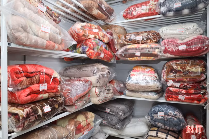 Hà Tĩnh: “Nóng” với dịch vụ giặt là những ngày rét 