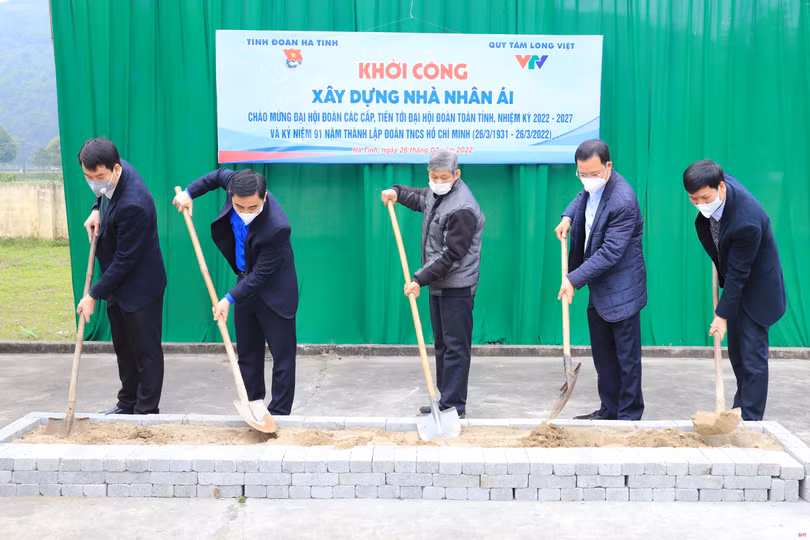 Tuổi trẻ Hà Tĩnh ra quân hưởng ứng Tháng Thanh niên năm 2022