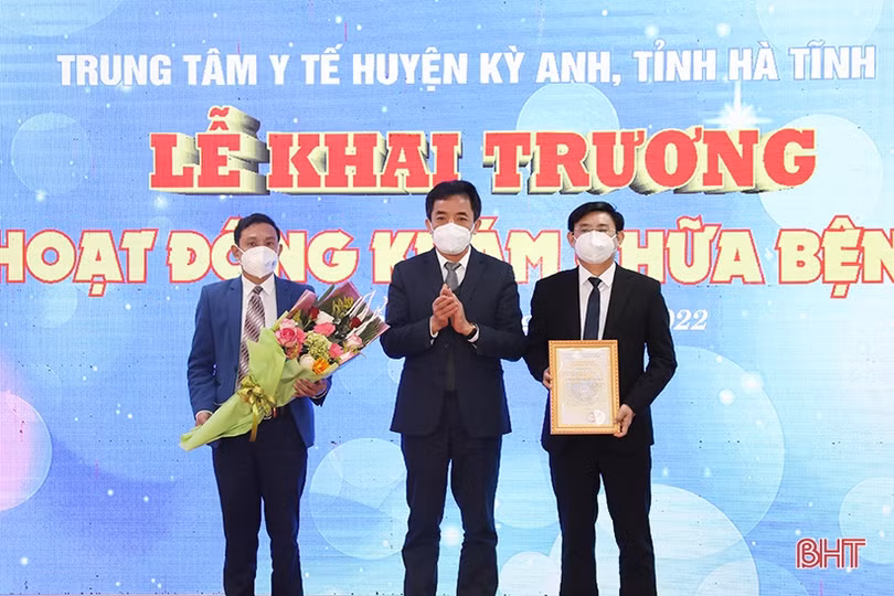 Trung tâm Y tế huyện Kỳ Anh chính thức khai trương hoạt động khám, chữa bệnh