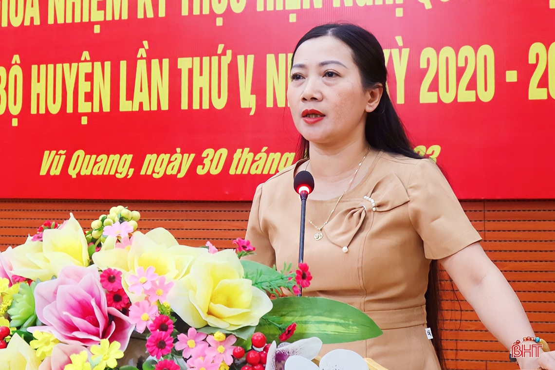 Vũ Quang cần tiếp tục thực hiện hiệu quả các nghị quyết, xây dựng Đảng bộ trong sạch, vững mạnh