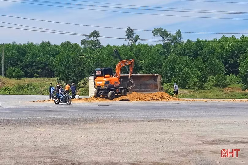 Hạn chế tai nạn giao thông ở nút giao tuyến tránh TX Kỳ Anh