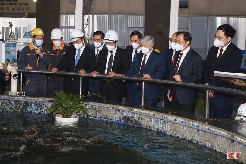 Đẩy nhanh tiến độ các công trình, dự án trọng điểm tại KKT Vũng Áng