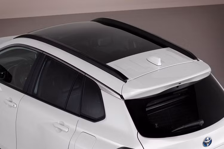 Toyota Corolla Cross 2022 ra mắt, trang bị tốt hơn