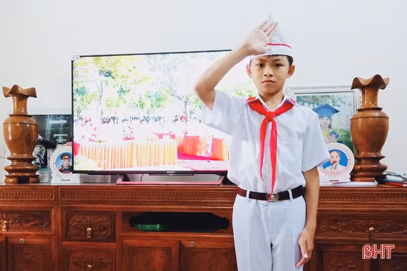 Các địa phương ở Hà Tĩnh khai giảng năm học mới 2021 - 2022 qua màn hình tivi
