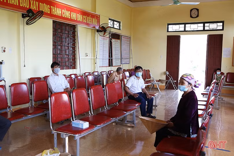 Lấy 5.000 mẫu xét nghiệm COVID-19 diện rộng ở Tùng Lộc trong ngày 3/9