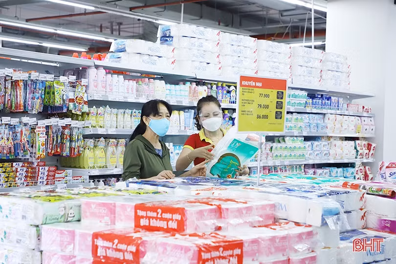 Siêu thị, trung tâm thương mại ở TP. Hà Tĩnh vắng khách dịp lễ 2/9