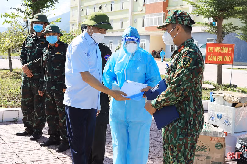 Người đứng đầu các đơn vị, địa phương chịu trách nhiệm nếu để xảy ra vi phạm pháp luật trên địa bàn, lĩnh vực phụ trách