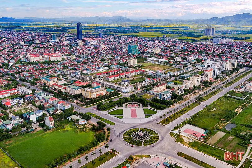 Hà Tĩnh - ba mươi năm với một sáng thu này