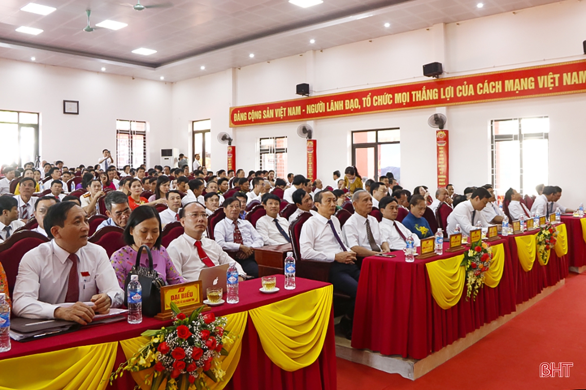Đại hội Đảng bộ huyện Vũ Quang bầu 34 đồng chí vào Ban Chấp hành nhiệm kỳ 2020 - 2025