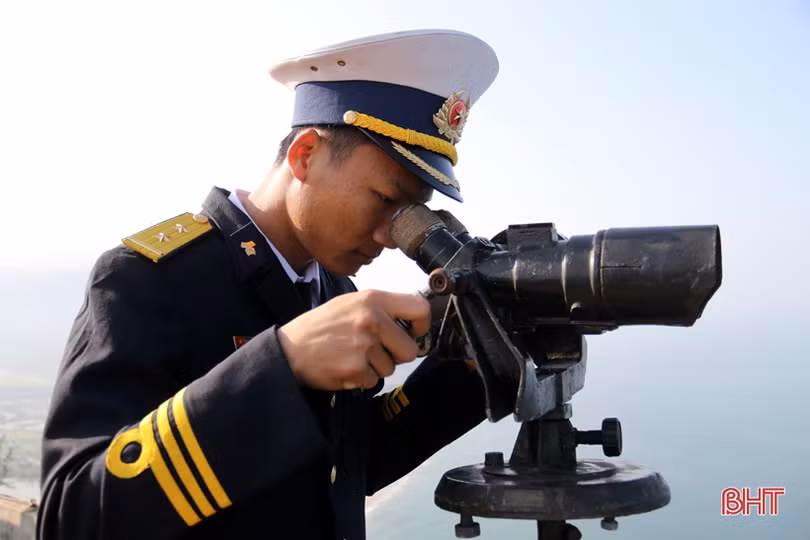 “Mắt thần” trên đỉnh Đèo Ngang