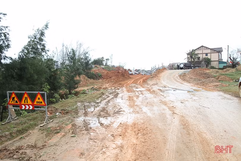 Tập trung tháo gỡ vướng mắc, đảm bảo tiến độ tuyến đường ven biển Kỳ Xuân - Kỳ Ninh