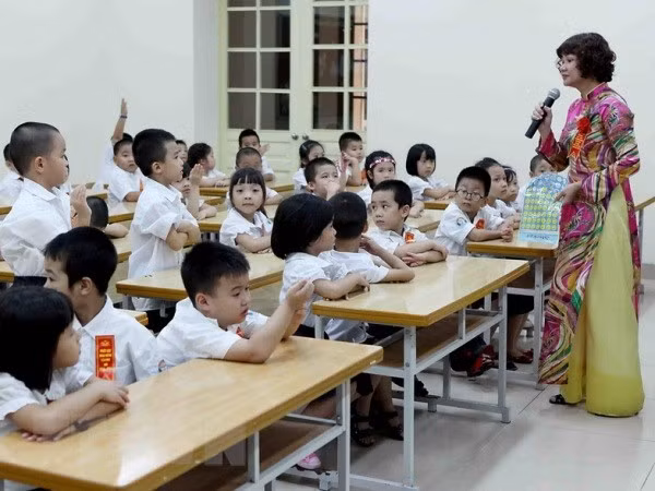 Tiếng Đức, tiếng Hàn có phải là ngoại ngữ bắt buộc trong bậc phổ thông?