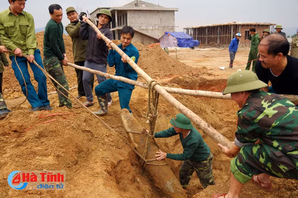 huy no an toan qua bom nang 2 5 ta sot lai sau chien tranh
