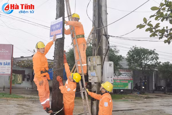 dien luc ha tinh mang dong am toi cong dong