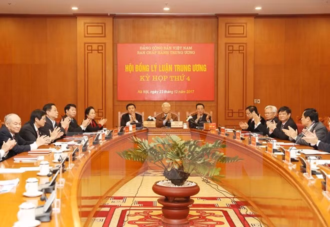 Kỳ họp thứ 4 Hội đồng Lý luận Trung ương nhiệm kỳ 2016 - 2021 ảnh 2 ky hop thu 4 hoi dong ly luan trung uong nhiem ky 2016 2021