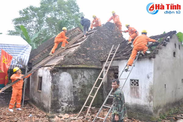 dien luc ha tinh mang dong am toi cong dong