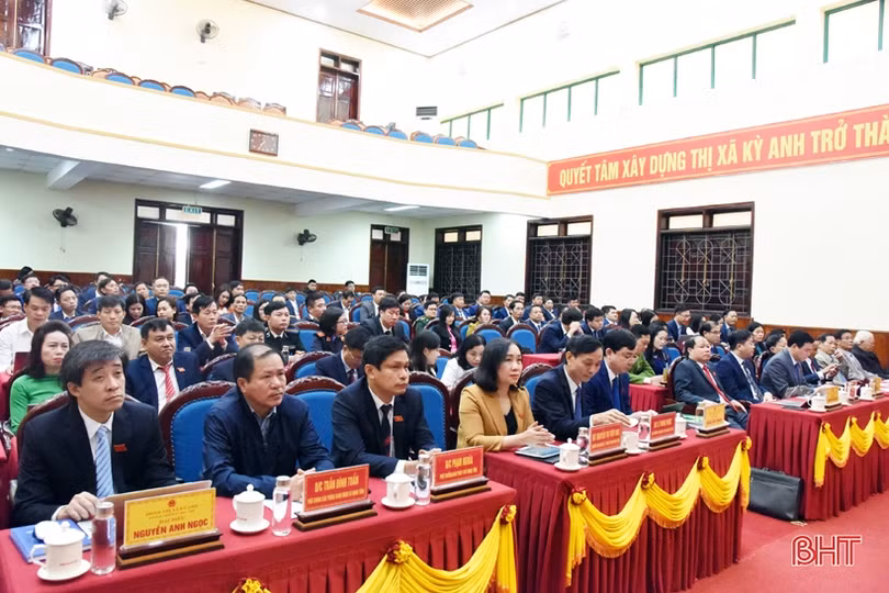 HĐND các địa phương họp ban hành các nghị quyết năm 2023