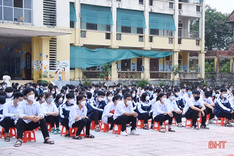 Tuyên truyền phòng chống đuối nước, PCCC cho học sinh Hà Tĩnh