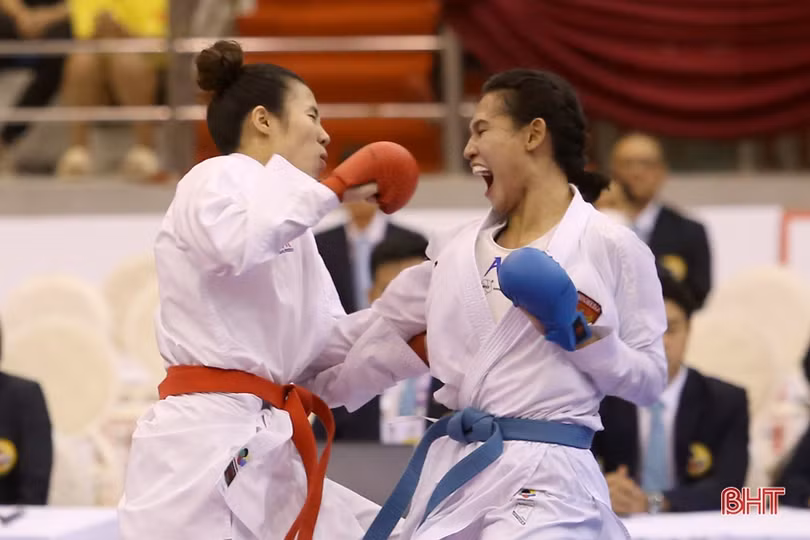 VĐV Hà Tĩnh vỡ òa cảm xúc trong giây phút giành HCV SEA Games 31