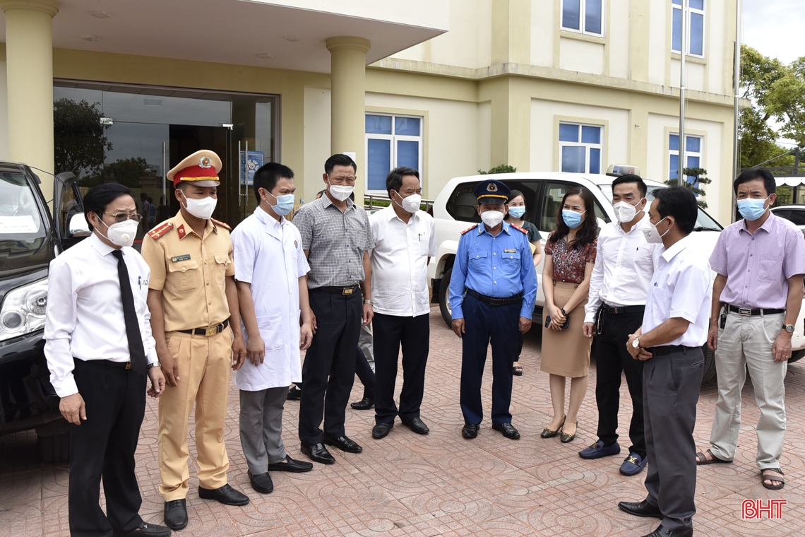 Khẩn trương đưa bà con trở về Hà Tĩnh đảm bảo an toàn