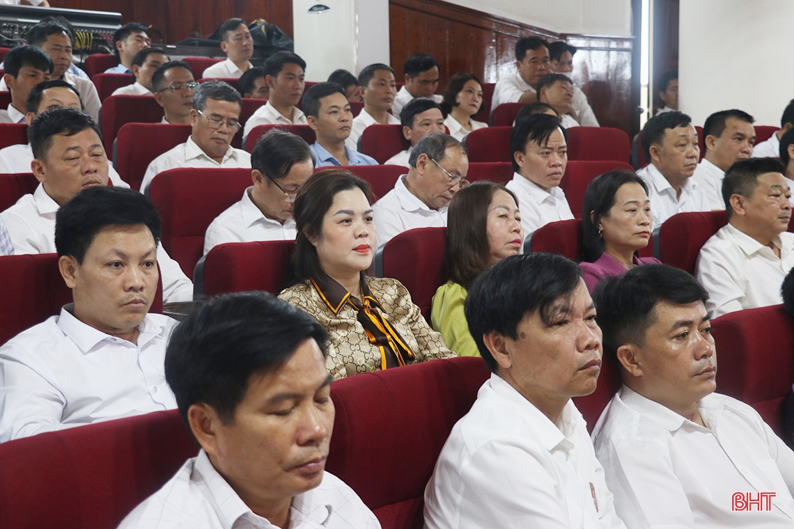Các địa phương phải luôn tạo môi trường, diễn đàn, cơ hội để người dân phản biện, góp ý, hiến kế