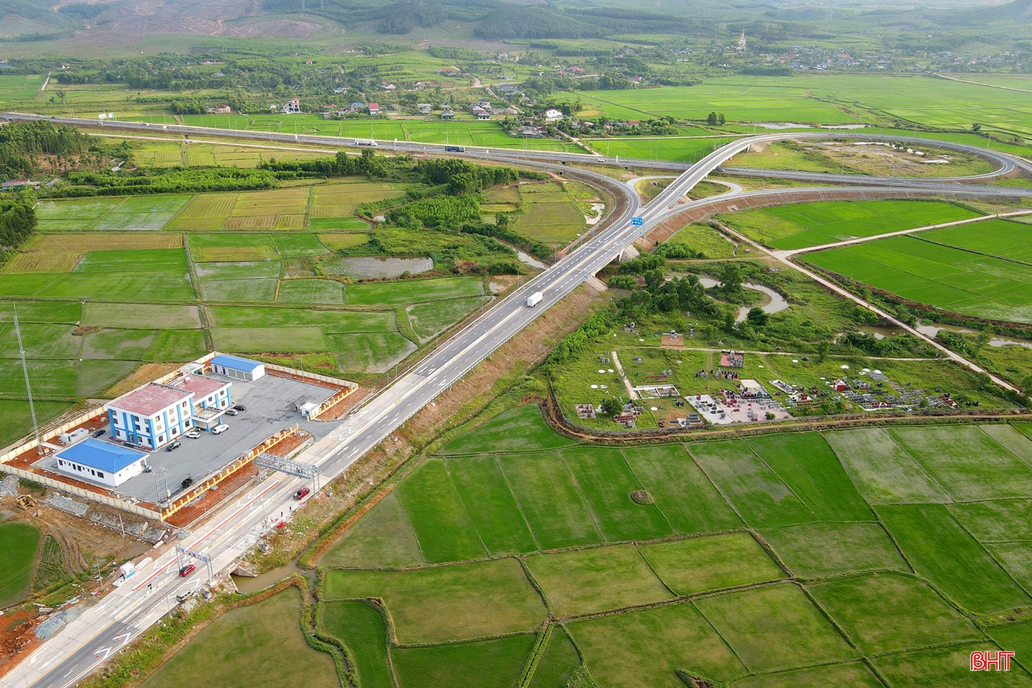 bqbht_br_thu-phi-cao-toc-qua-ha-tinh-4c.jpg