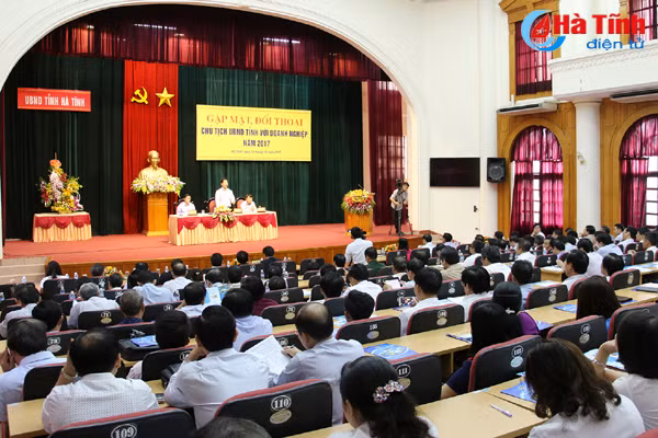 ha tinh coi doanh nghiep la dong luc phat trien kinh te