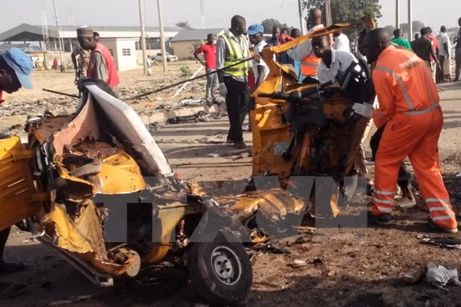 nigeria xa sung tai mot khu cho 10 nguoi thiet mang