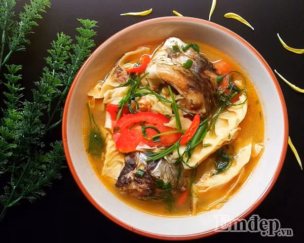 mon canh ca chep nau mang chua cho ngay mat troi
