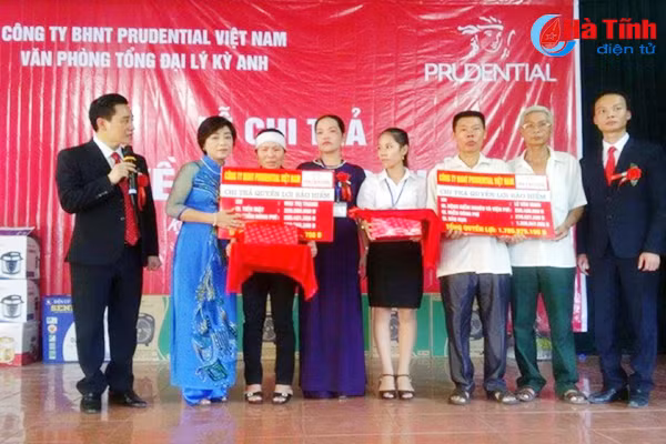 quyen loi bao hiem nhan tho phao cuu sinh trong thoi diem kho khan